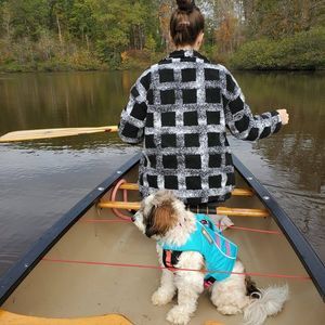 Meet your Posher, Holly